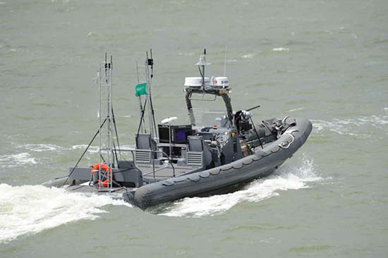 آزمایشات نیروی دریایی آمریکا بر روی شناورهای کنترل پذیر بدون سرنشین 